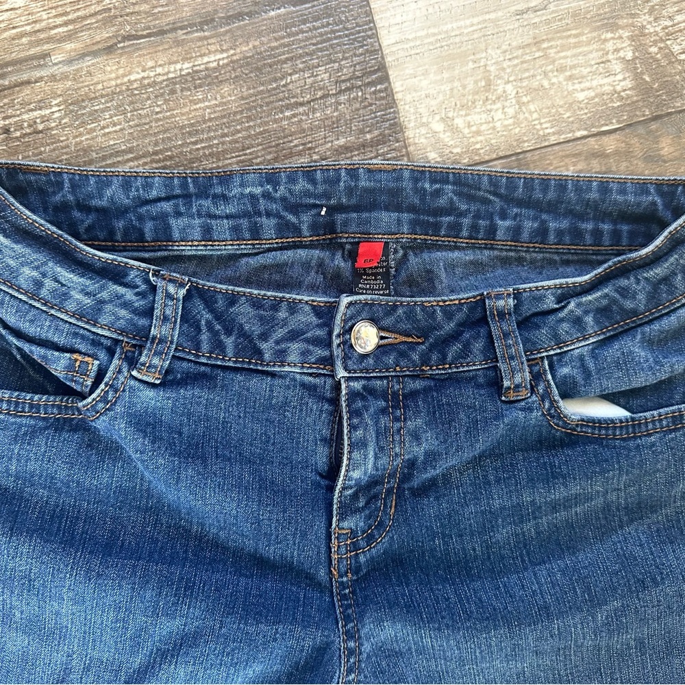 Nice Jean Capris - Picture 4 of 6